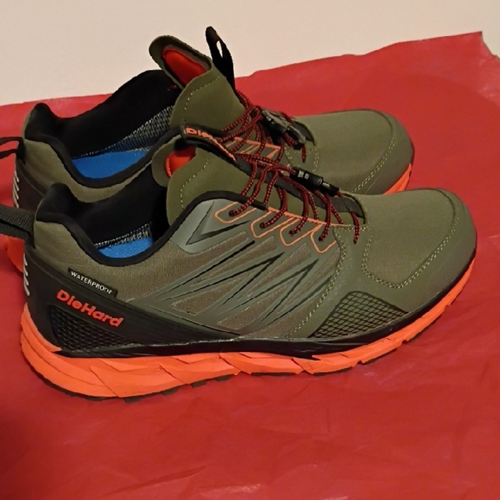 Men's Athletic Olive and Orange Shoes
